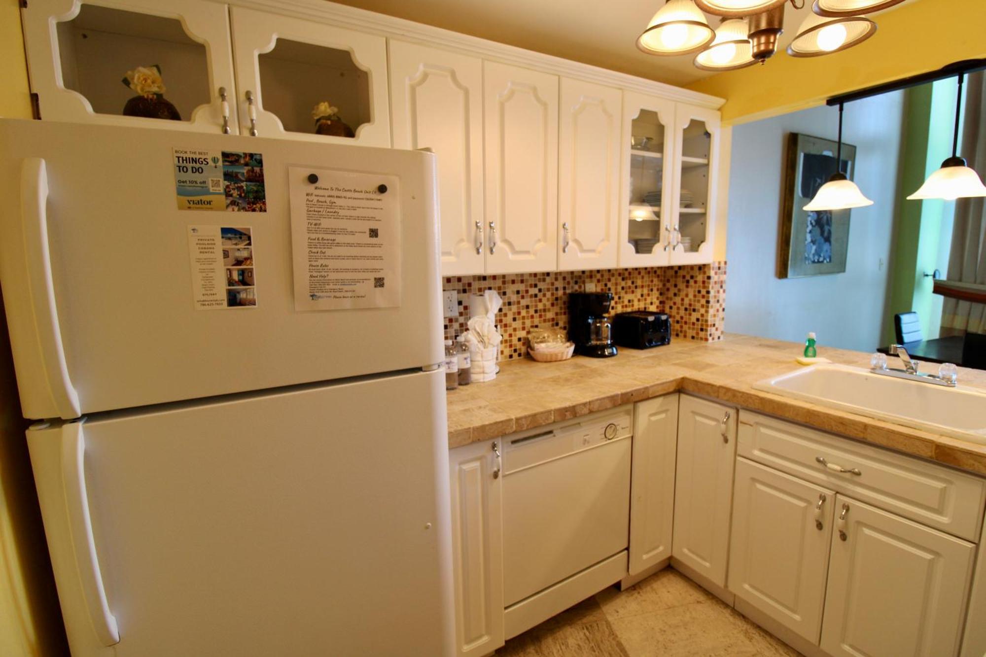 Castle L1 Double-Loft Condo With Beach Access, Pool, Tennis And Free Parking! Miami Beach Exterior photo